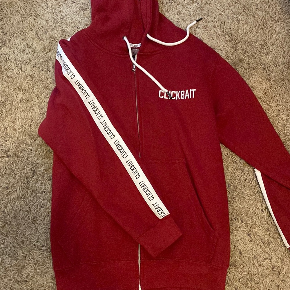 Clickbait zip up, maroon-red, small